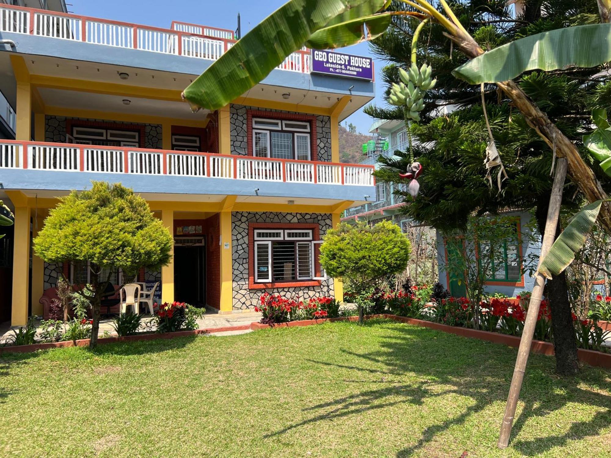 Geo Guest House Pokhara Ngoại thất bức ảnh