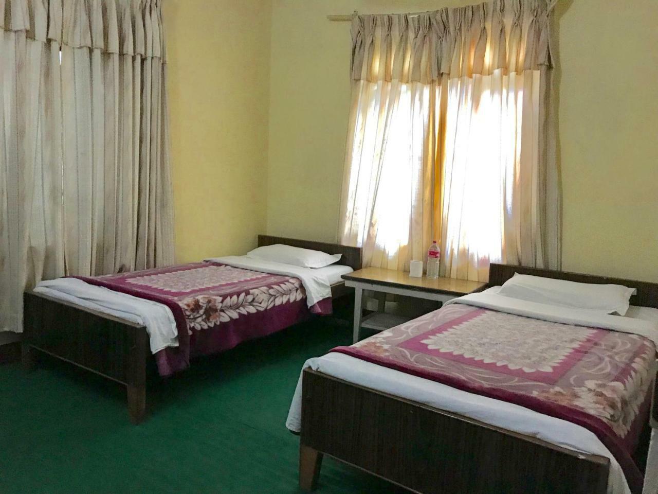 Geo Guest House Pokhara Ngoại thất bức ảnh